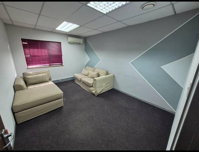 987M² OFFICE FOR SALE IN PAULSHOF